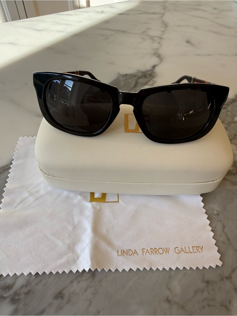 Linda Farrow for The Row Black Cat-Eye Sunglasses with tortoise
